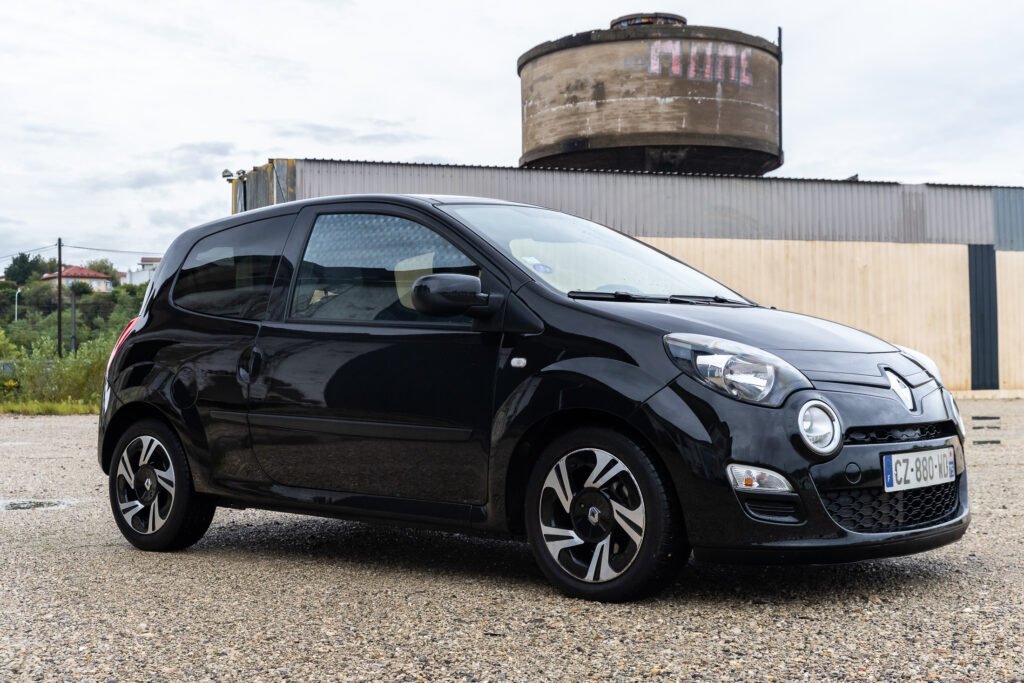 Twingo de Belmondo vendue à nouveau propriétaire