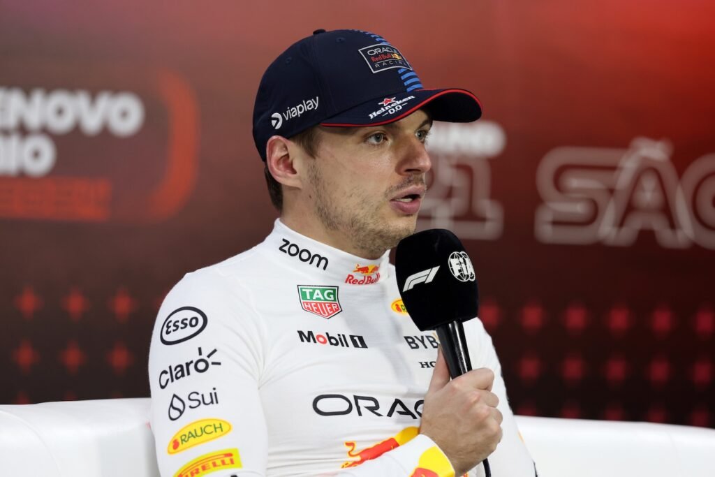 Verstappen félicite Gasly après le GP de Las Vegas