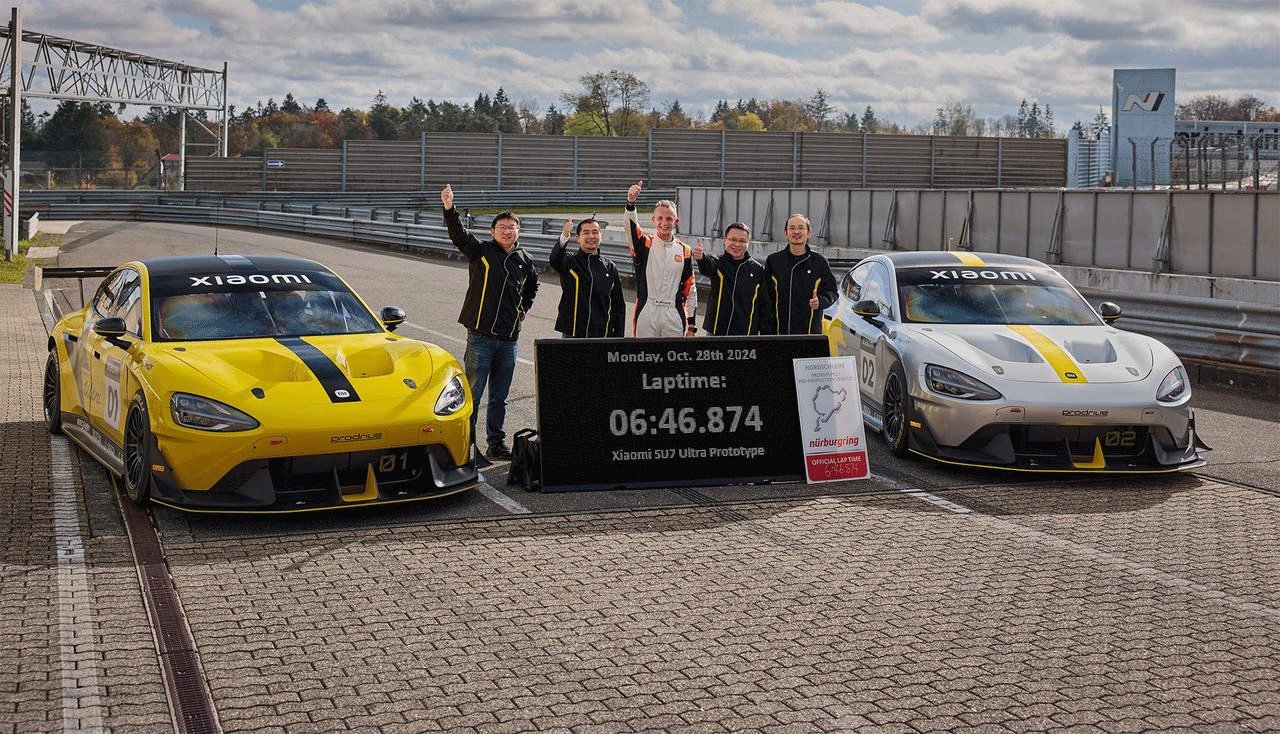 Xiaomi bat Porsche et Tesla au Nürburgring en vidéo