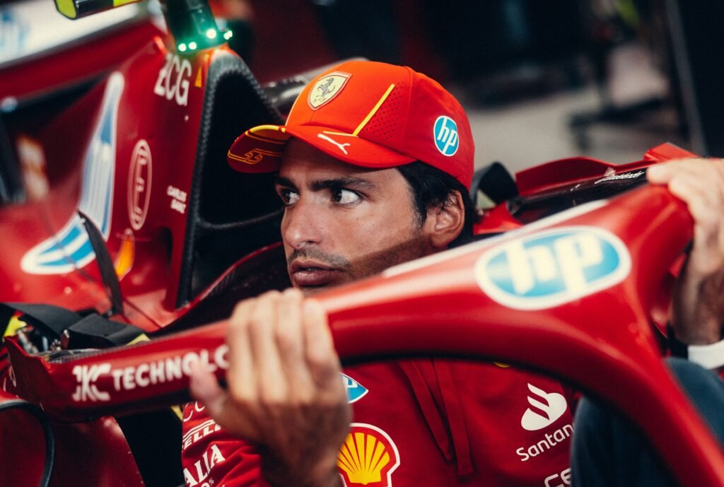 F1 Abu Dhabi : Sainz remercie Ferrari pour GP