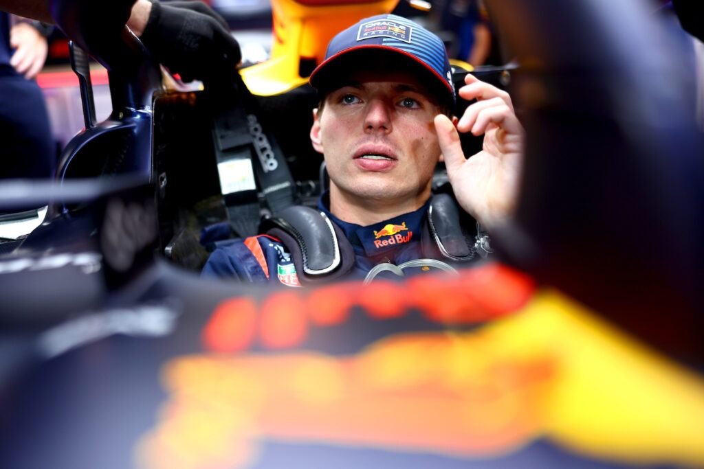 Verstappen s'excuse pour erreur au GP d'Abu Dhabi