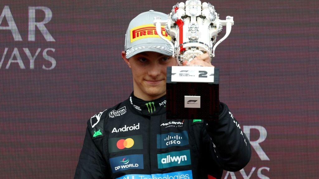 F1 Belgique : Oscar Piastri signe sa première pole
