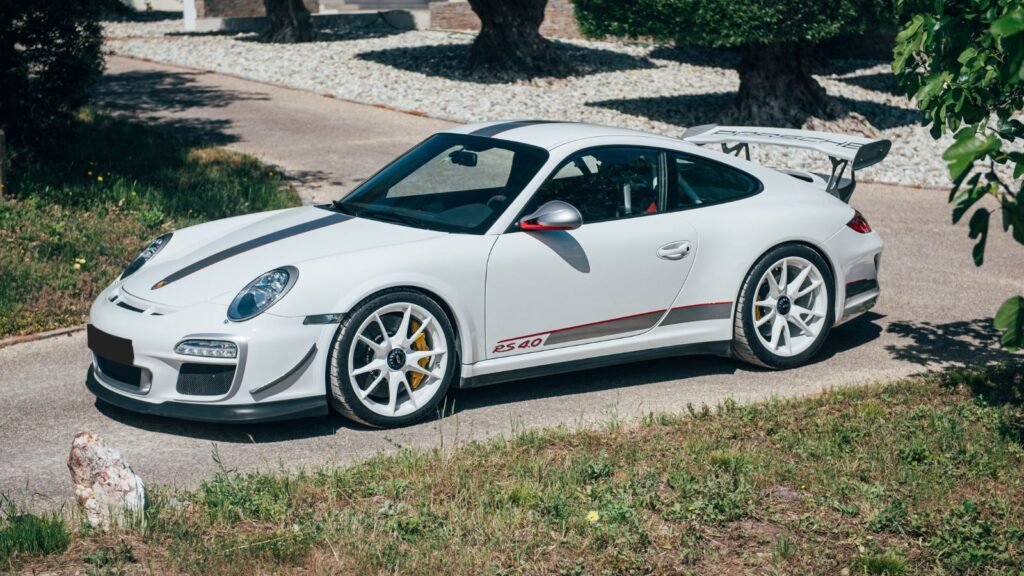 Porsche 911 de Loeb vendue via Artcurial