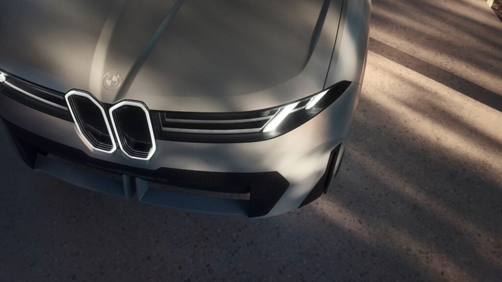 BMW prépare un rival pour le Mercedes Classe G !