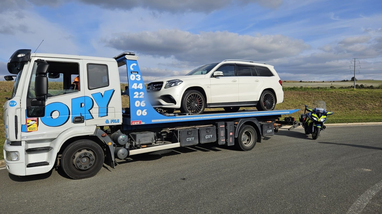 Automobiliste flashé à 206 km/h sur route limitée à 90