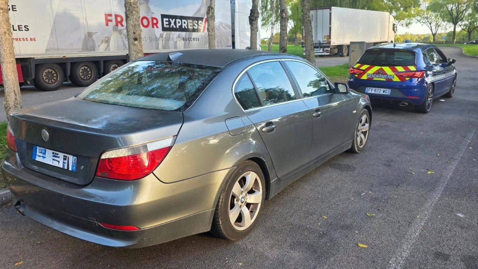 Flashé à 222 km/h : automobiliste arrêté par gendarmes