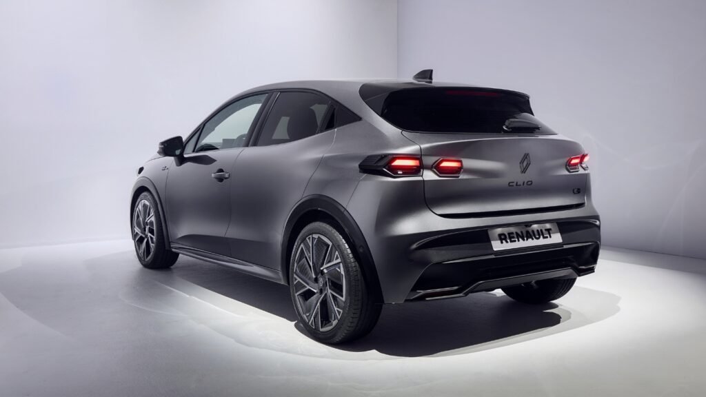 Renault Clio 6 dès 20 000 € : commandes dès le 15 octobre